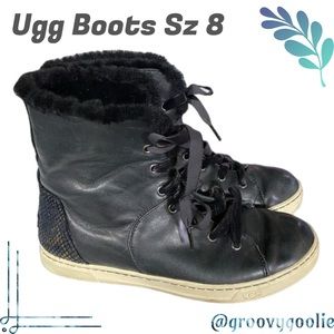 🎉HP!! UGG Black Leather Lace-Up Boots size 8